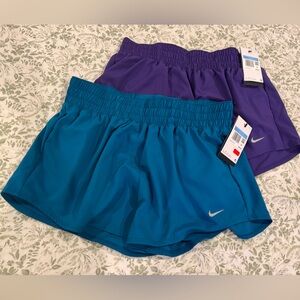 Nike Women’s Athletic Shorts/ 2 piece bundle